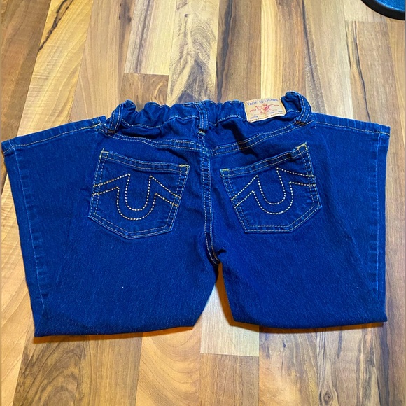TRUE RELIGION -Boy size 4 pants barely worn. With adjustable waist. - Picture 2 of 8